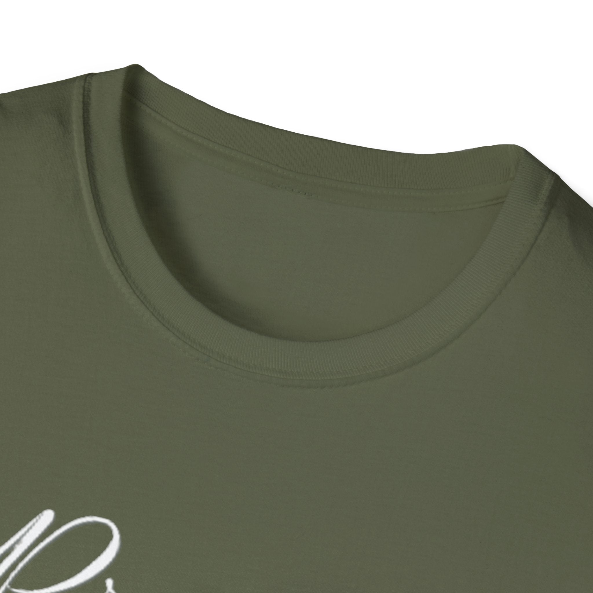 Proud Army Mom T-Shirt — Military Camouflage Boots & Flag Design